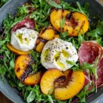 Gegrillter Pfirsich Salat mit Burrata – 5 Gründe warum er begeistert First Image First Image